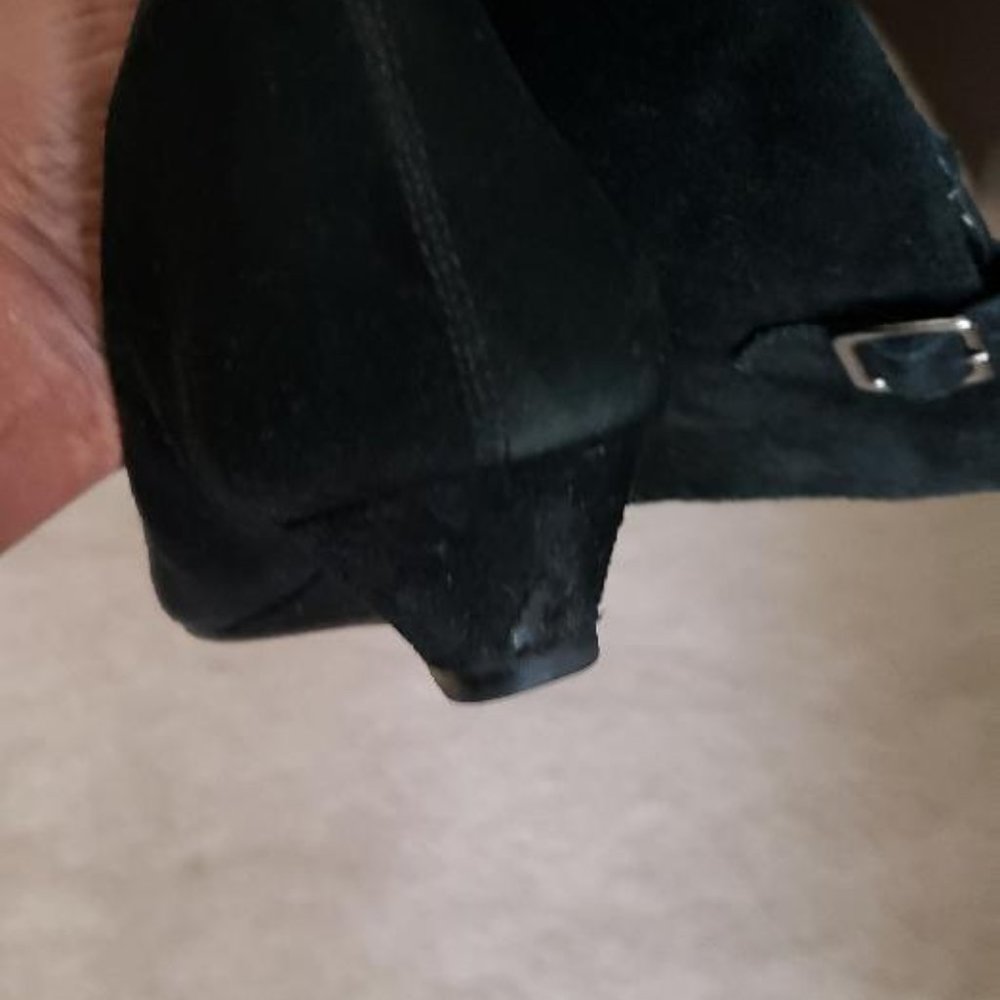 Black Boots - Picture 4 of 4